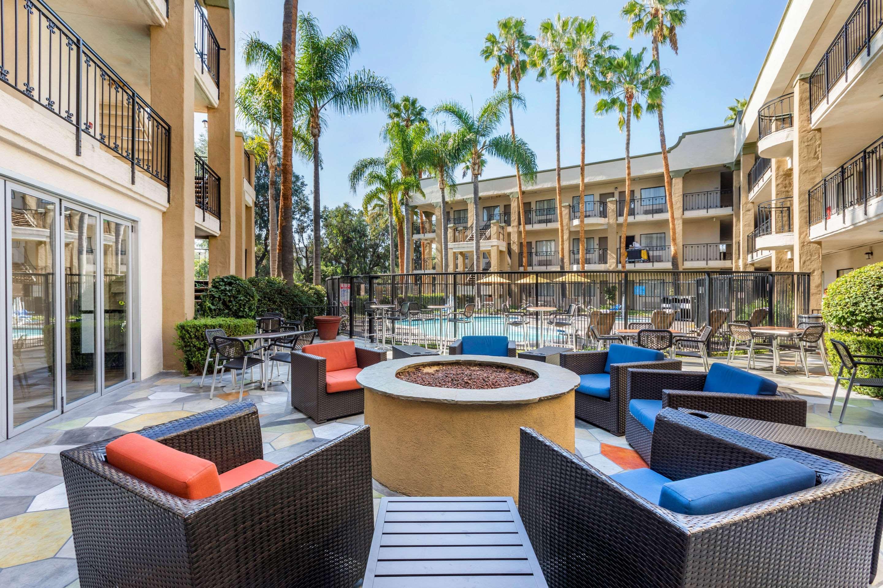 Comfort Inn & Suites Orange County John Wayne Airport Santa Ana Eksteriør bilde